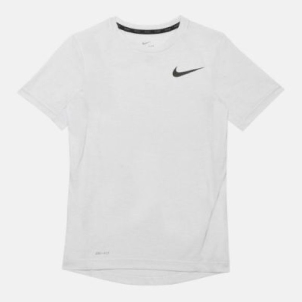 Boys Nike tee